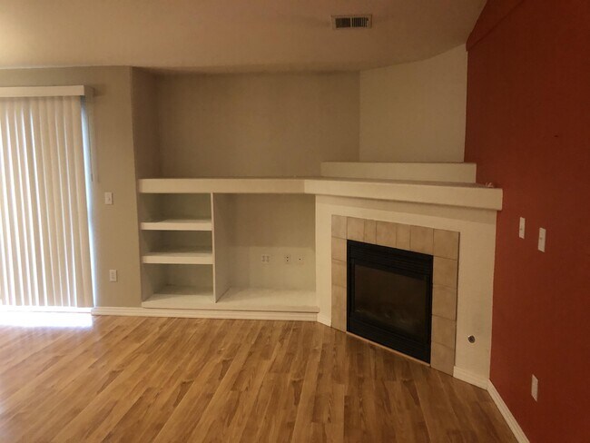 Building Photo - 5585 W 76th Ave