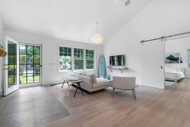 Foto del edificio - 53 Franklin Ave