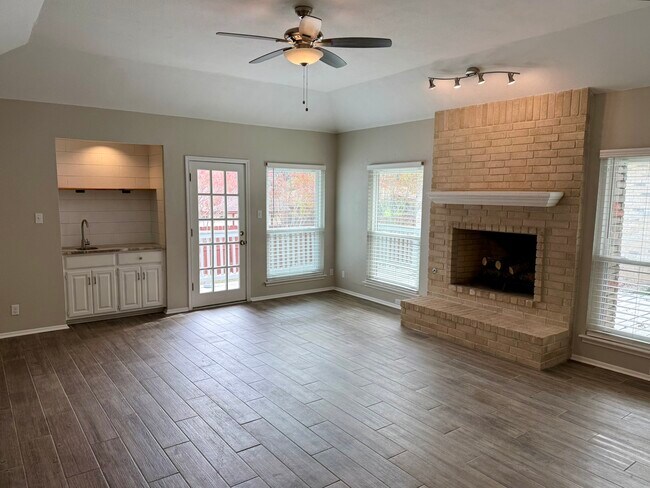 Foto del edificio - 13414 Rockhampton St