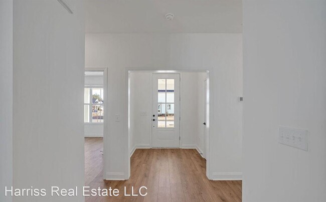 Foto del edificio - 3 br, 2 bath House - 800 WHARTON AVENUE