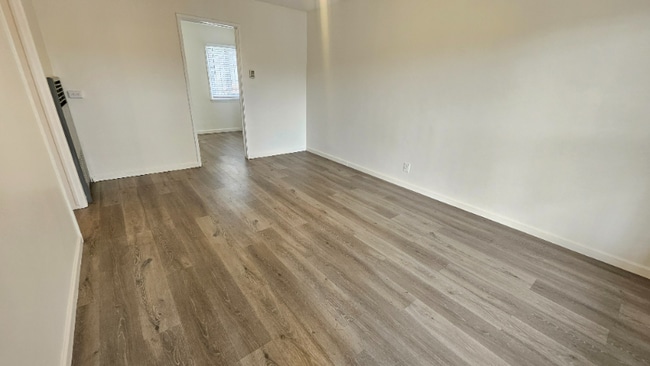 Photo - 1120 E Fairview Blvd Apartment