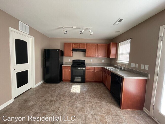 Foto del edificio - 3 br, 2.5 bath House - 5087 Liberty Hall C...
