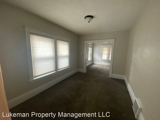Foto del edificio - 5 br, 1.5 bath House - 1832 S Burdick St