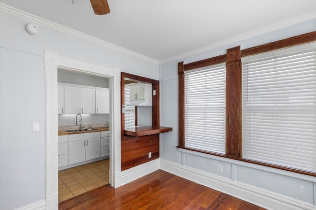 Foto del edificio - 532 Fleming St