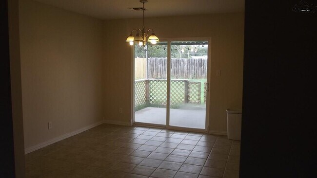 Foto del edificio - 23 Gilbert Rd