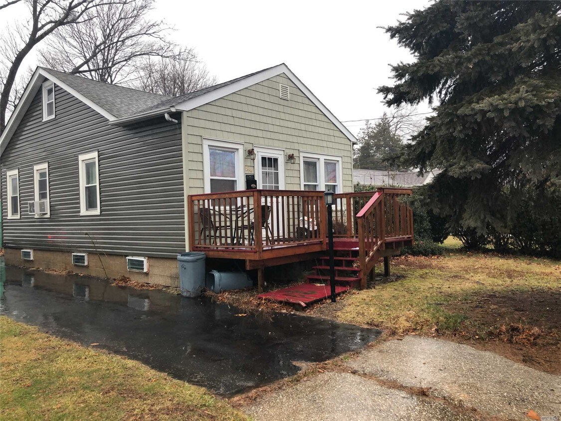 Foto principal - 54 Princeton Ave