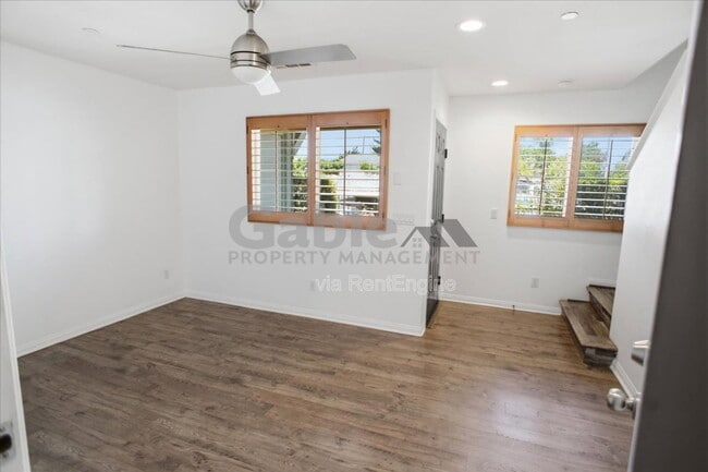 Foto del edificio - 14854 Nordhoff St