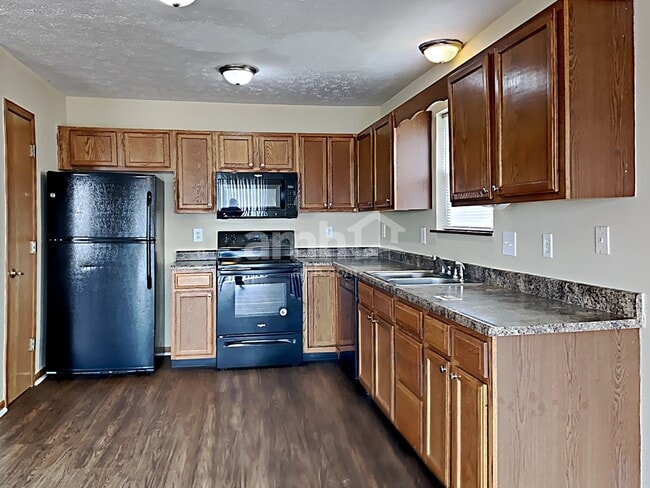 Foto del edificio - 8255 Captain Dr