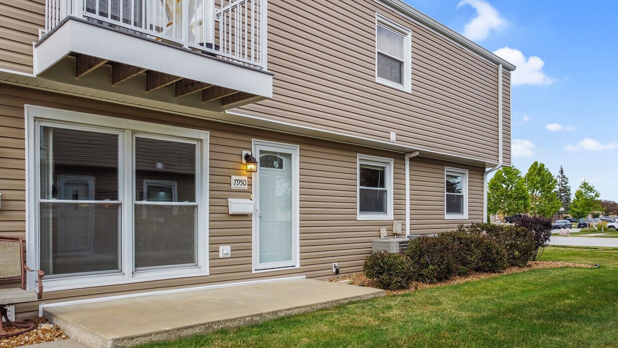 Foto principal - 7950 163rd Pl