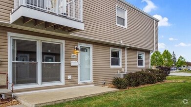 Building Photo - 7950 163rd Pl
