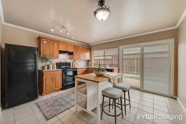 Foto del edificio - 5033 Avery Ln
