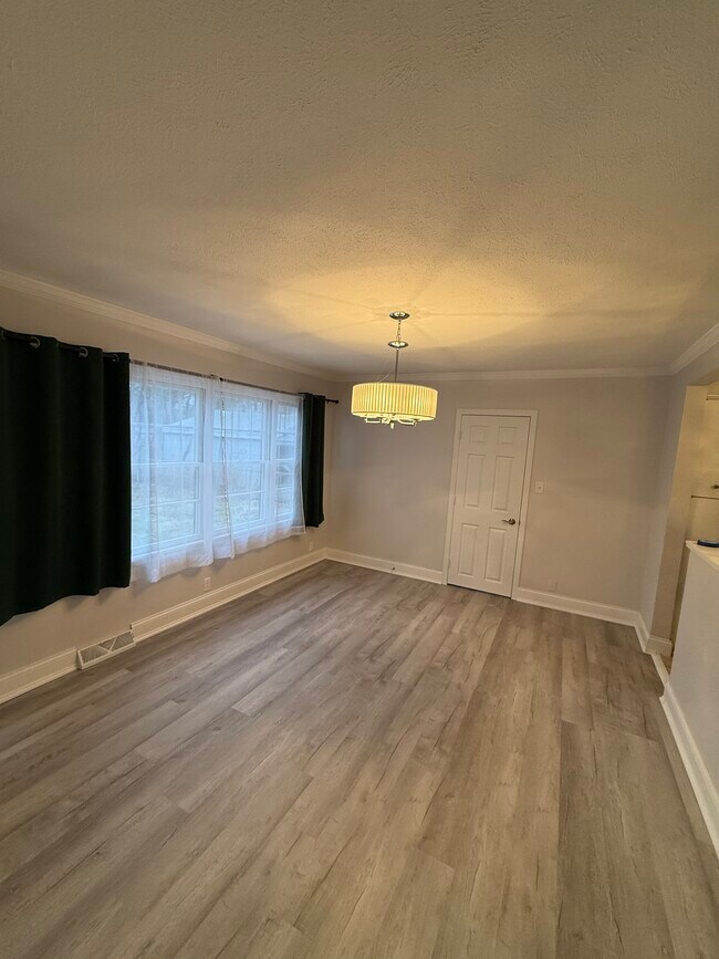 Foto del edificio - 3212 S Palmer St