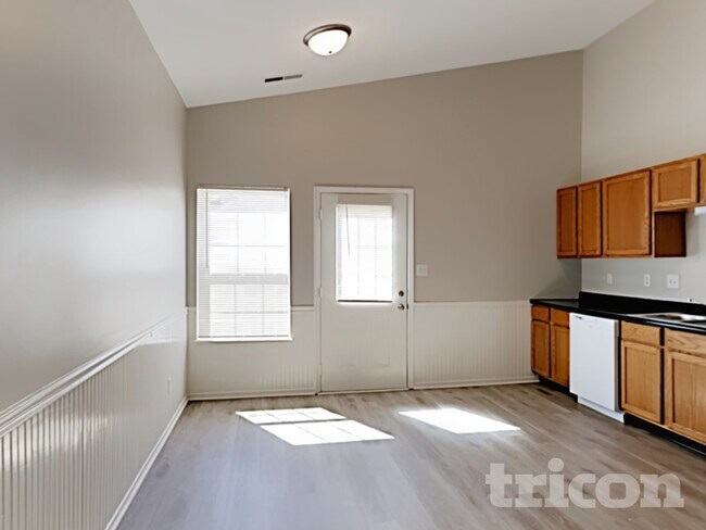 Foto del edificio - 4040 Dogwood Ln