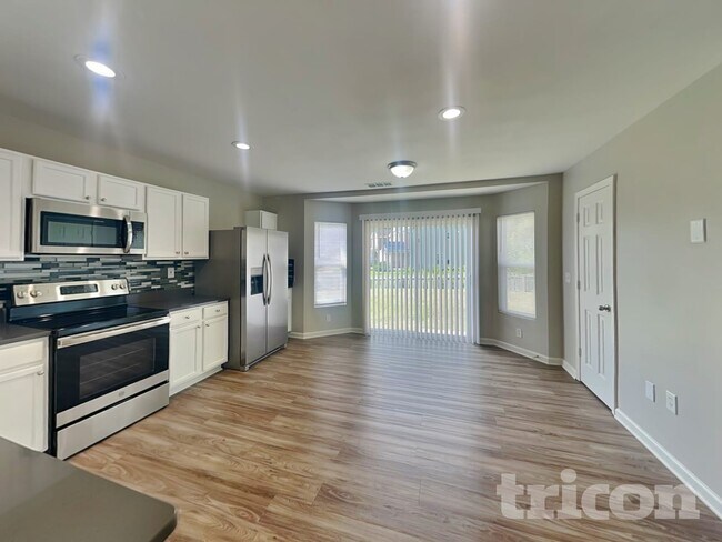 Foto del edificio - 238 Waterlemon Way