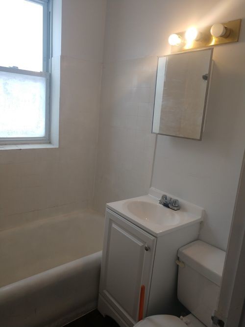 Foto del edificio - 6726 N Glenwood Ave