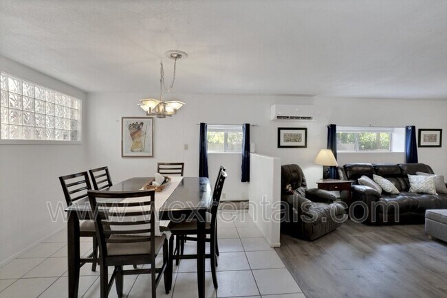 Foto del edificio - 909 N Butler Ave