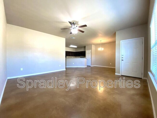 Building Photo - 7009A Cameron Park Rd