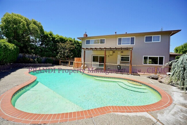 Building Photo - Quality Home with Pool and Recent Renovati...