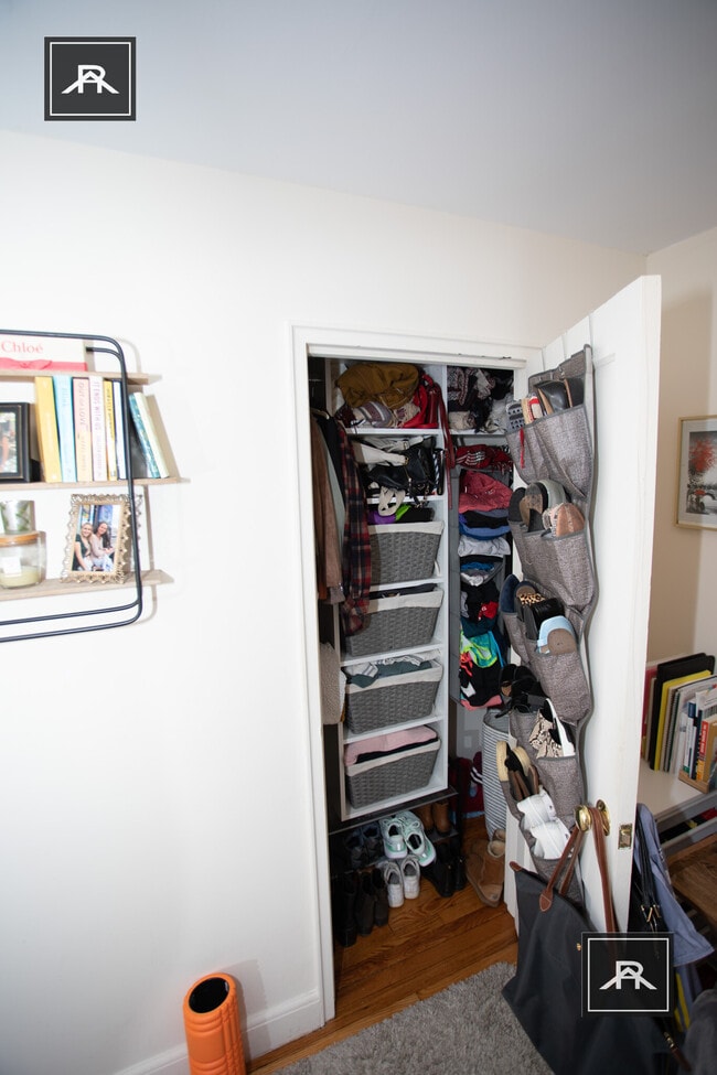 Building Photo - 32 Harvard Ave