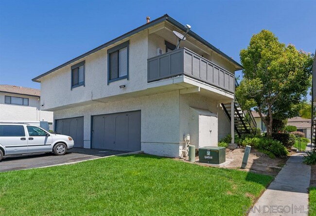 Building Photo - 4117 Tiberon Dr