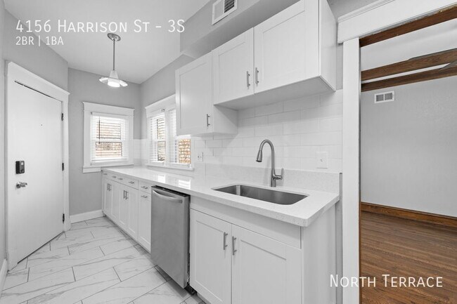 Foto del edificio - 4156 Harrison St