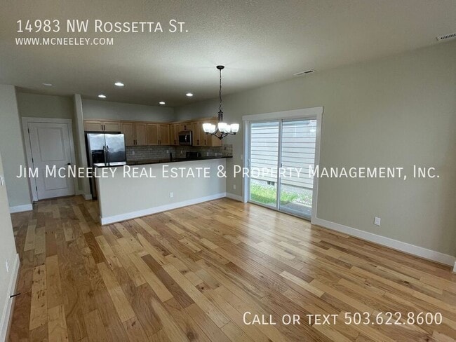 Foto del edificio - 14983 NW Rossetta St