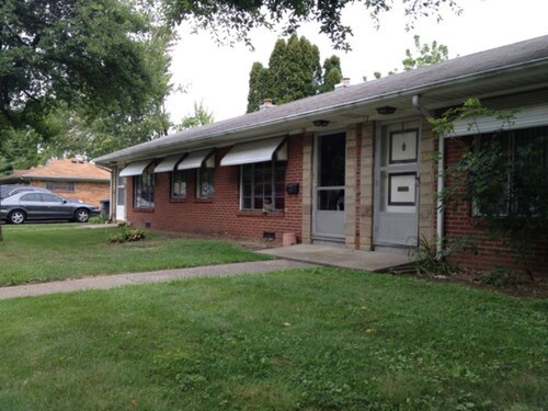 Building Photo - 2841 Terrace Downs St