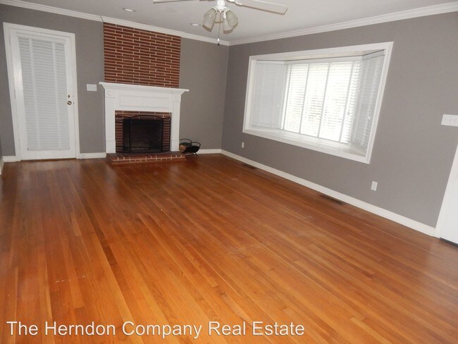 Building Photo - 3 br, 2 bath House - 806 W. Alden Avenue