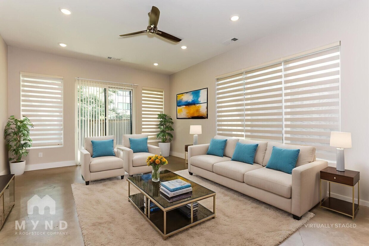 Foto principal - 2345 Vagas St