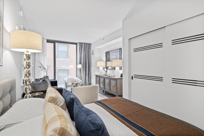 Foto del edificio - 55 Lagrange St