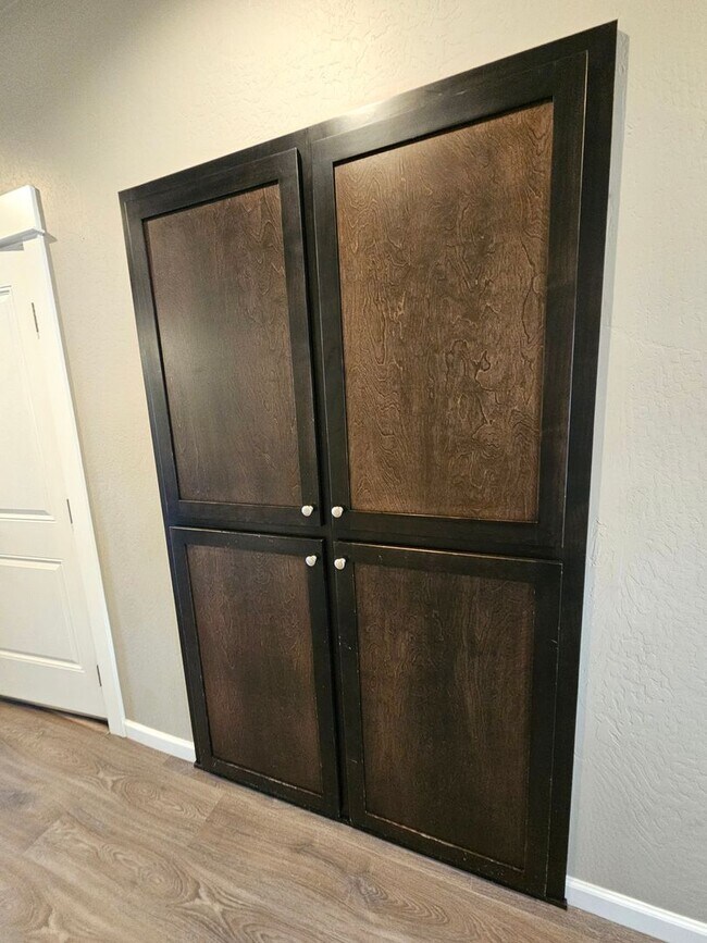 Foto del edificio - Beautiful Townhome in East Medford