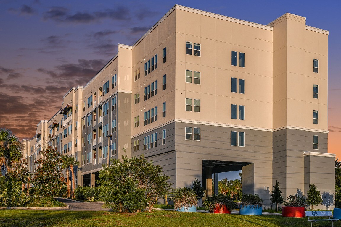 The Exchange - Apartments in Saint Petersburg, FL | Apartments.com