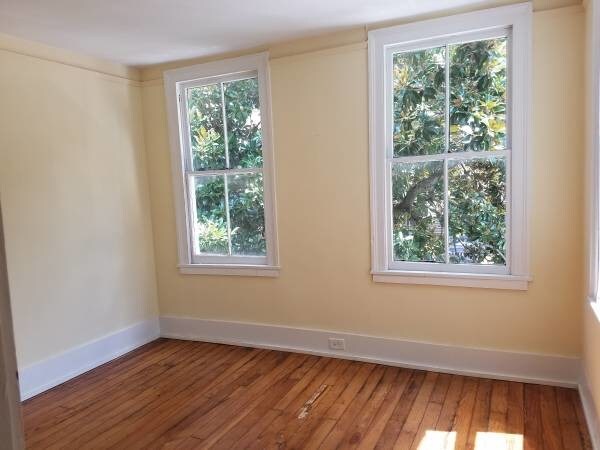 Photo - 166 Ashley Ave Apartments