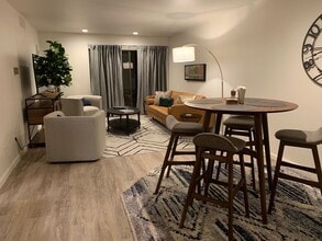 Building Photo - 2227 Canyon Blvd