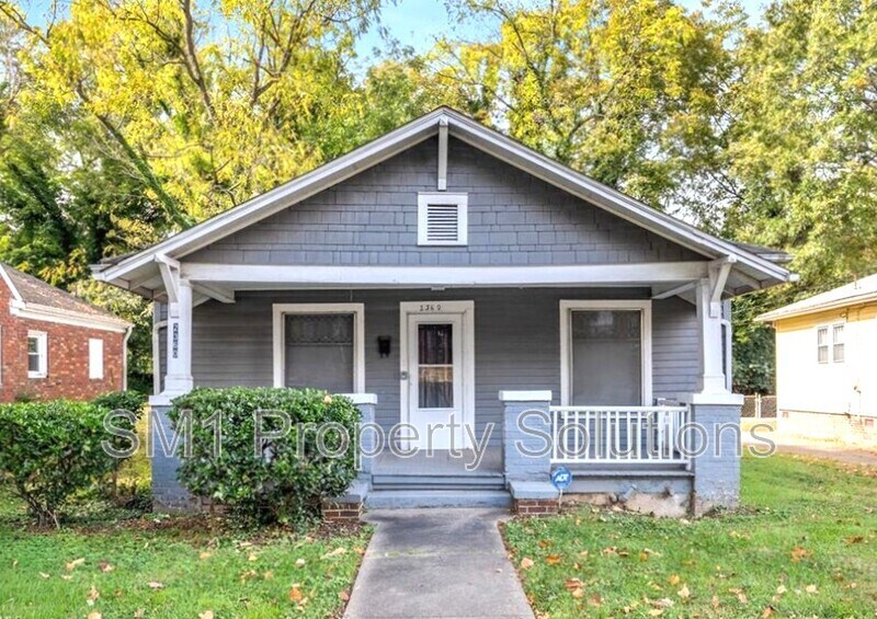 Photo - 2360 North Patterson Avenue