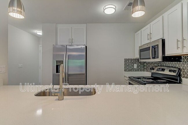 Photo - 1705 S 41st St Townhome