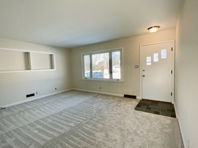 Foto del edificio - 9607 W Rosedale Ave