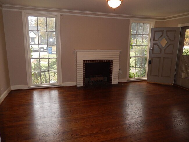 Foto del edificio - Cute 2-Bedroom home near Lower Greenville!