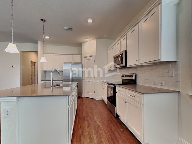 Building Photo - 6237 Emerald Hls Wy