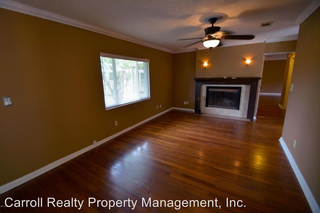 Building Photo - 220 Coker Rd