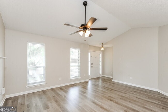 Building Photo - 4574 Grove Park Way NW