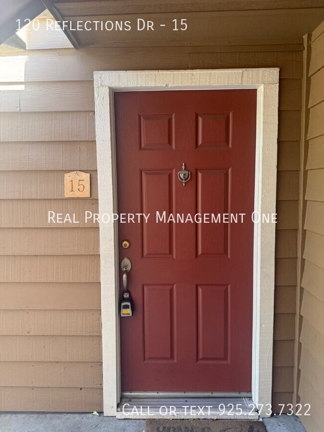 Photo - 120 Reflections Dr House