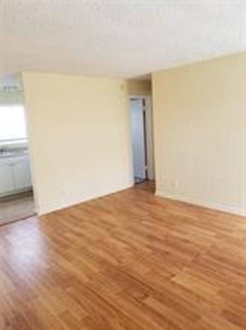 Foto del edificio - 3233 NE 10th St