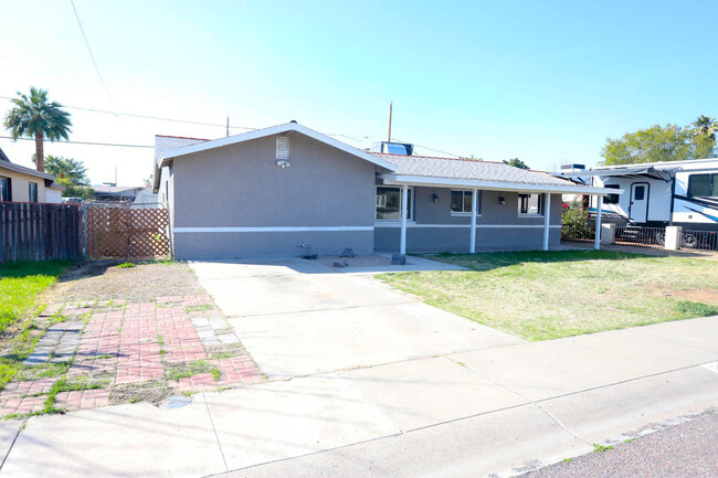 Completely Remodeled North Phoenix Home! - 12224 N 23rd St