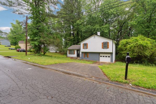 Foto del edificio - 4326 Dogwood Farms Dr