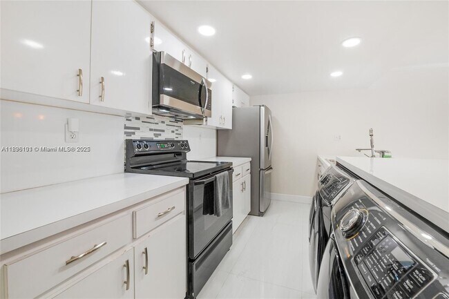 Foto del edificio - 13167 SW 11th Ln Cir