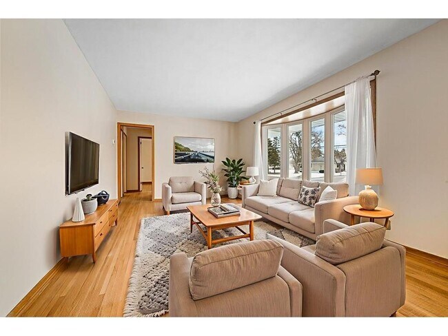 Foto del edificio - 7201 Kentucky Ave N