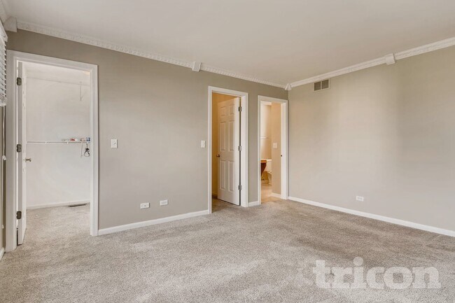 Building Photo - 4804 Lobelia Ct