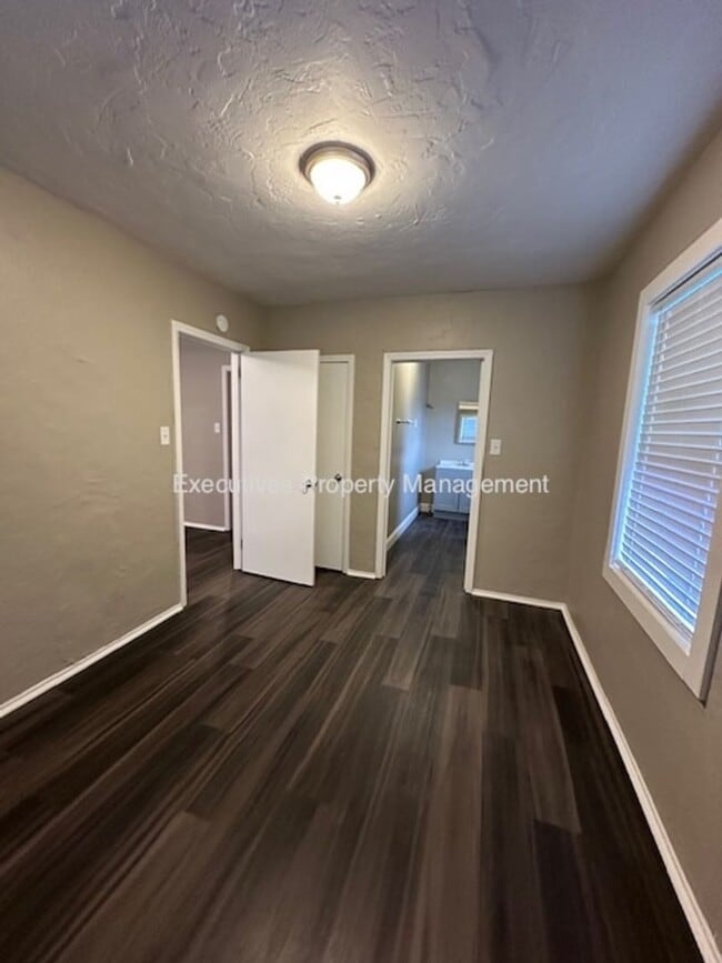 Photo - 2324 Q St House