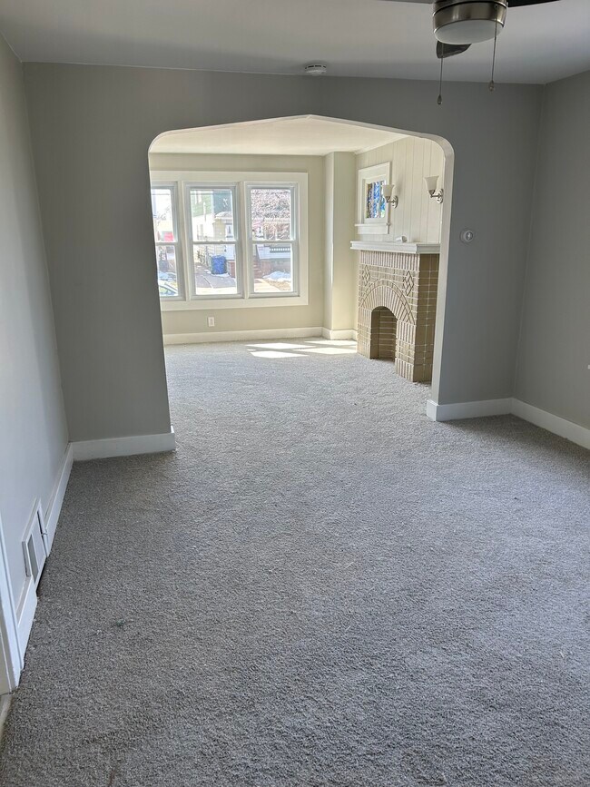 Dining Room - 311 Newfield St